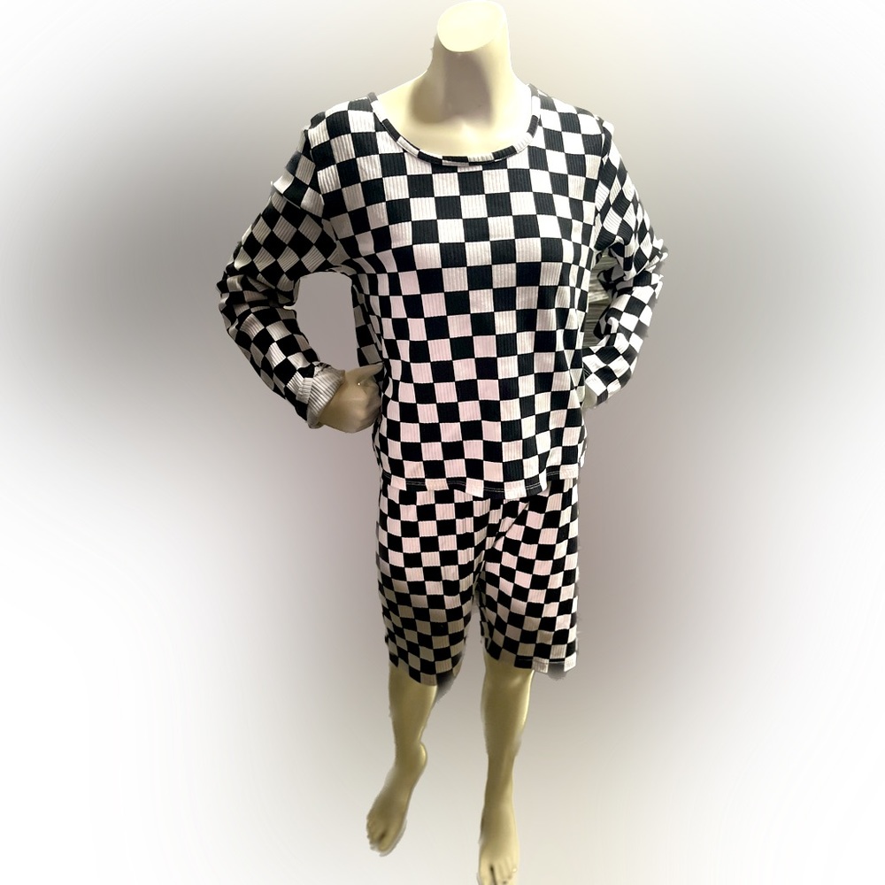 2 piece xl loungewear black and white checkerboard
